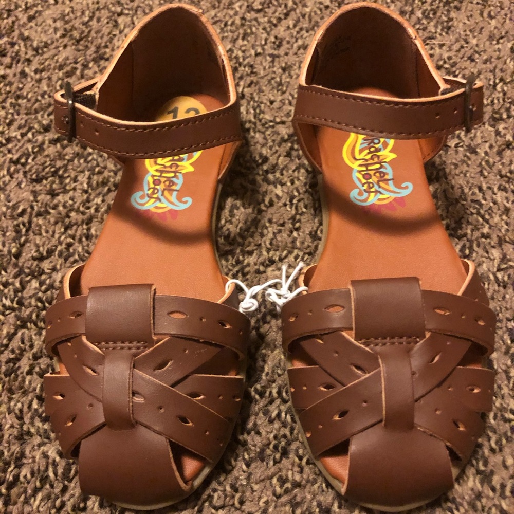 New!! Girls sandals size 12